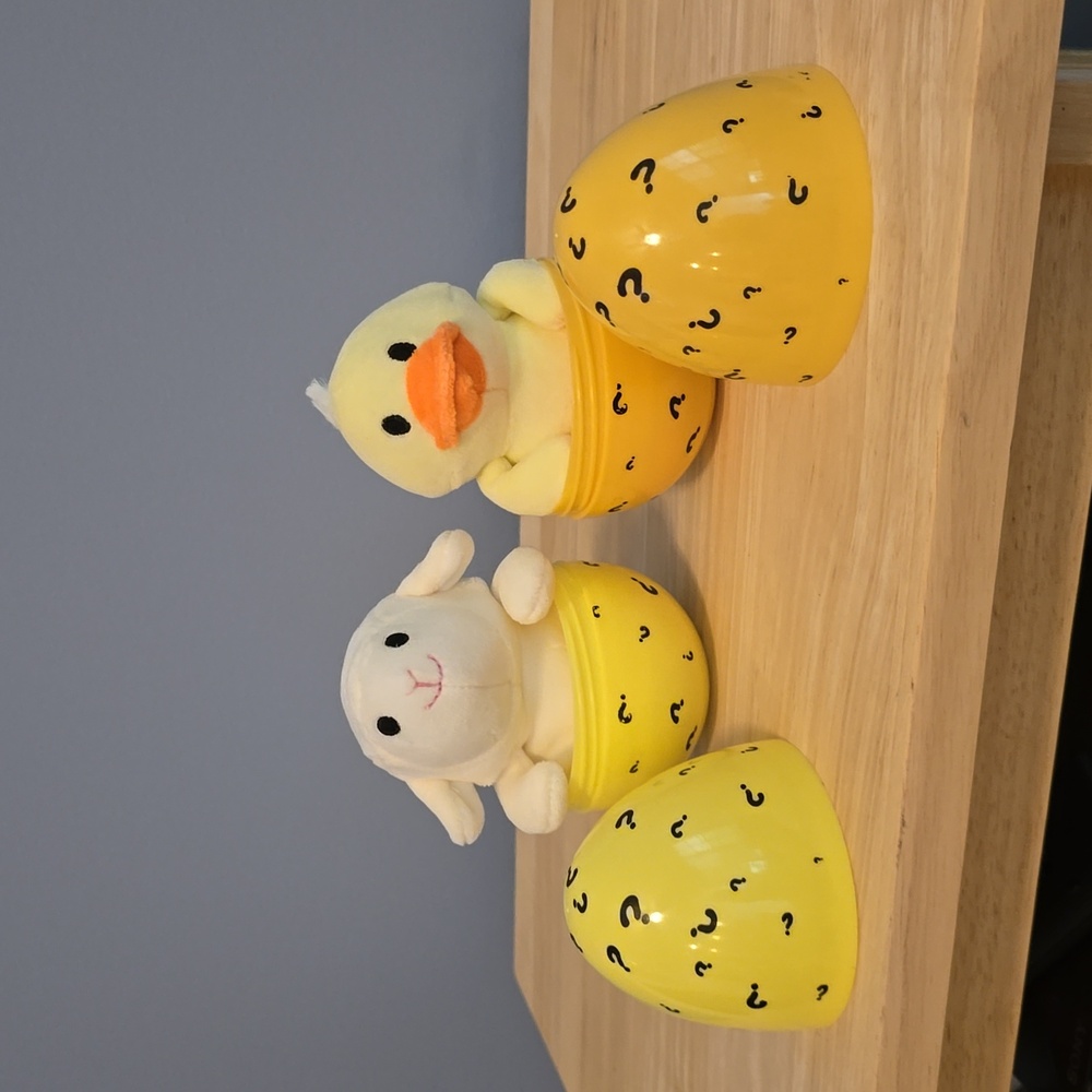 NWT 2 Squishmallow Mystery Eggs